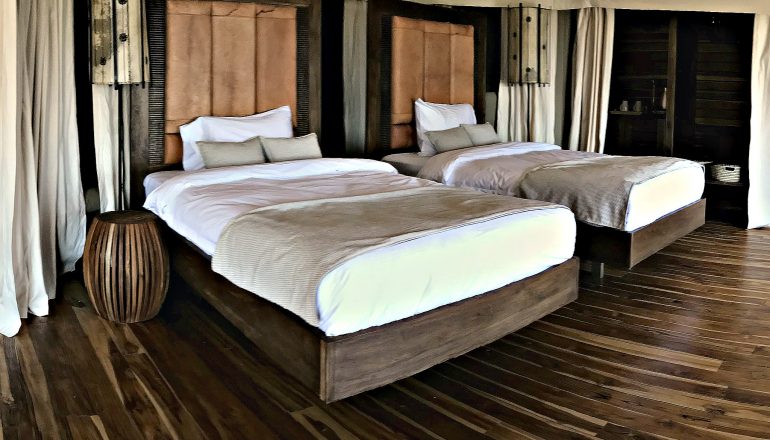 04-Cherero-Camp-luxury-twin-suite